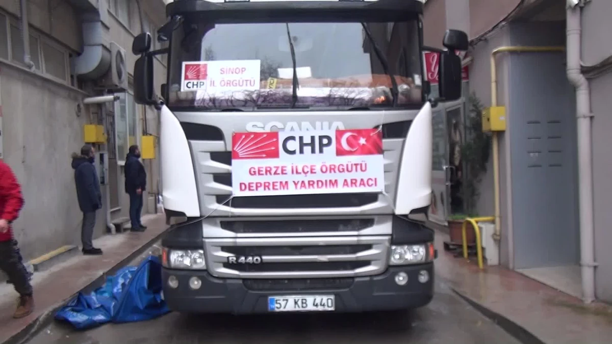 CHP Sinop İl Başkanlığı Deprem Bölgesine Yardım Tırı Gönderdi