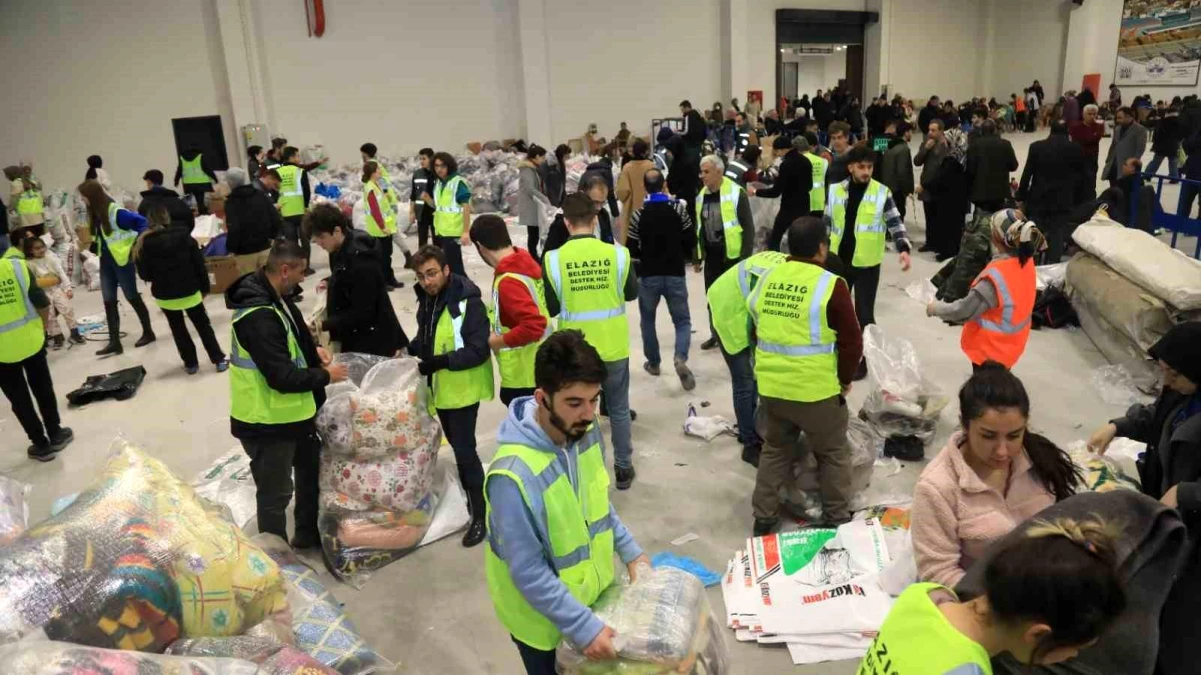 Elazığ, depremzedeler için tek yürek oldu