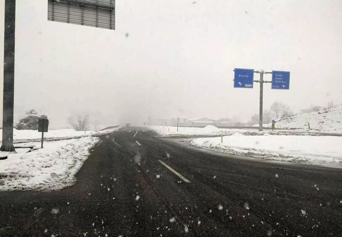 Ereğli-Zonguldak yolu uzun araçlara kapatıldı