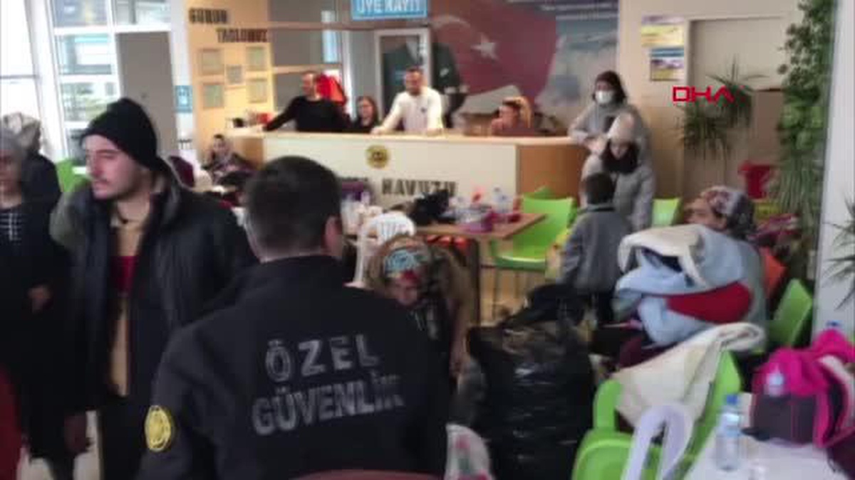 GAZİANTEP\'Lİ 60 DEPREMZEDE, ARMUTLU\'YA GETİRİLDİ