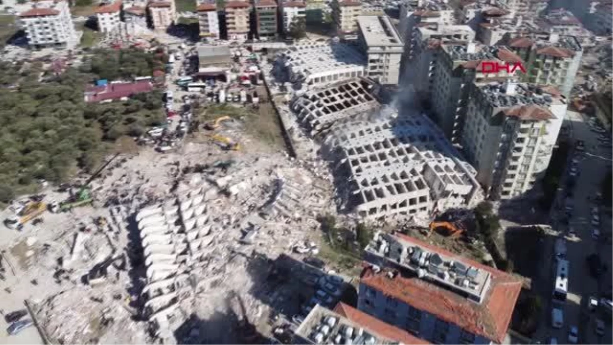 HATAY \'Cennetten bir kare\' diye reklamı yapılan 250 daireli rezidans, depremde yerle bir oldu