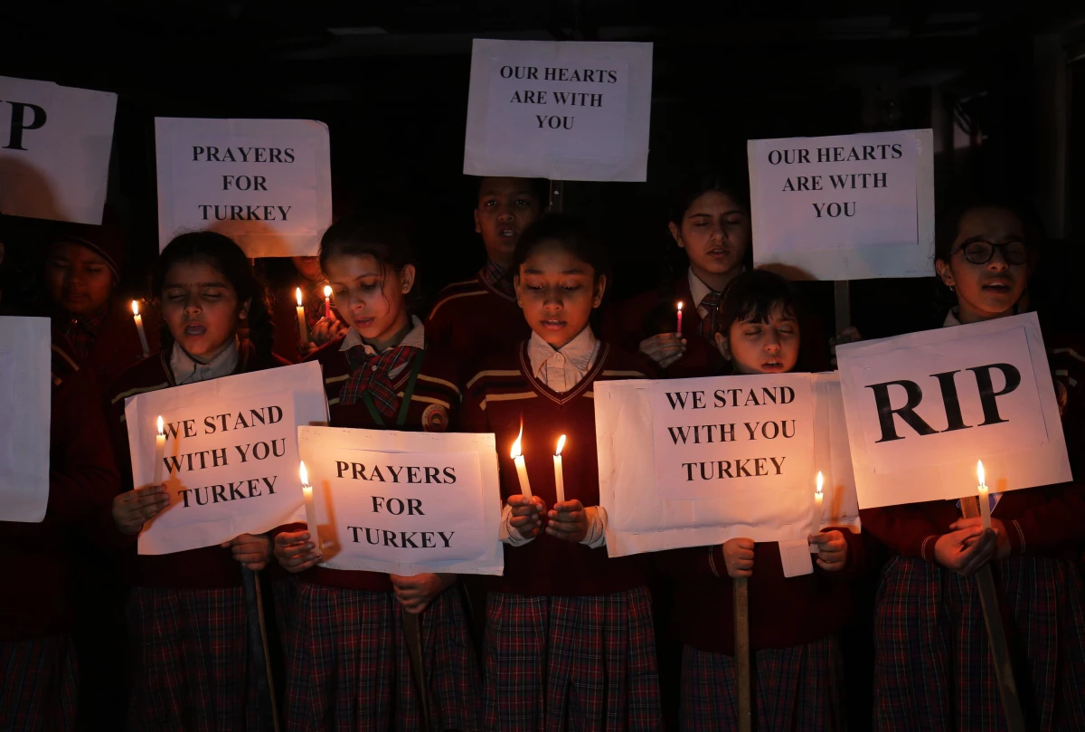 Hindistanlı Çocuklardan Türkiye\'ye Destek Mesajı