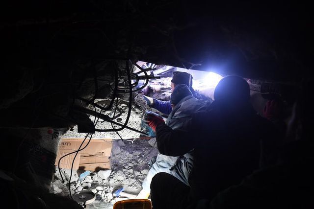 Kahramanmaraş'ta Arama Kurtarma Çalışmaları Devam Ediyor