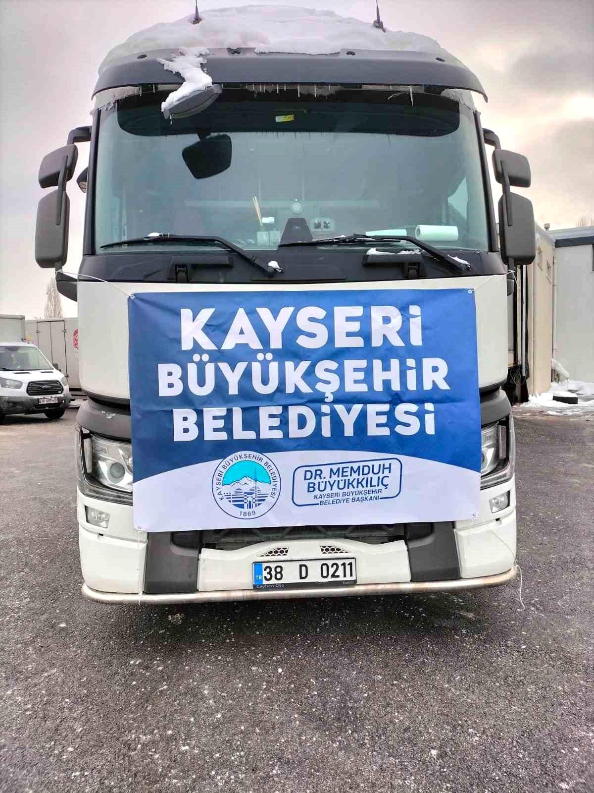 Kayseri Büyükşehir\'in deprem bölgesine yardım turu sayısı 40\'a ulaştı