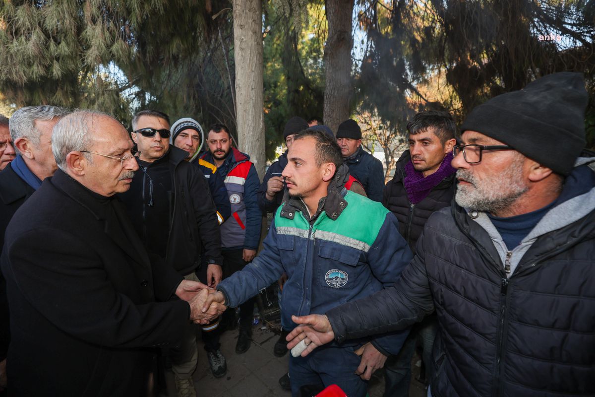 Kılıçdaroğlu, Hatay\'ın Ardından Depremin Vurduğu Osmaniye\'ye Geçti