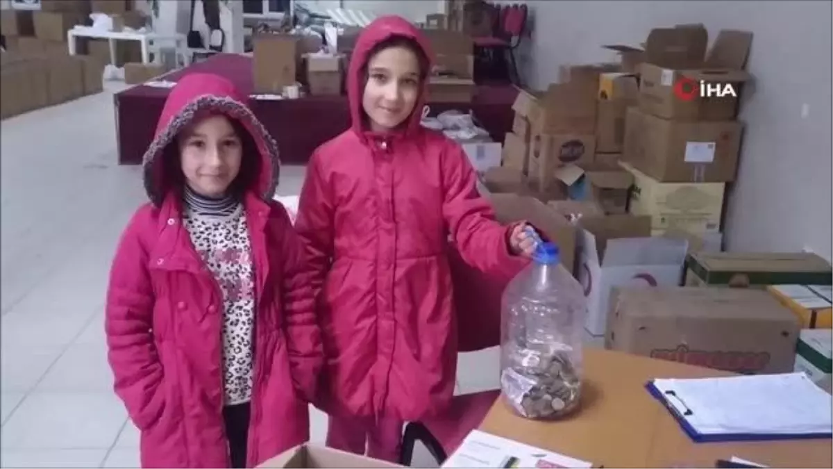 Kütahyalı iki kardeş biriktirdikleri parayı depremzedelere bağışladı