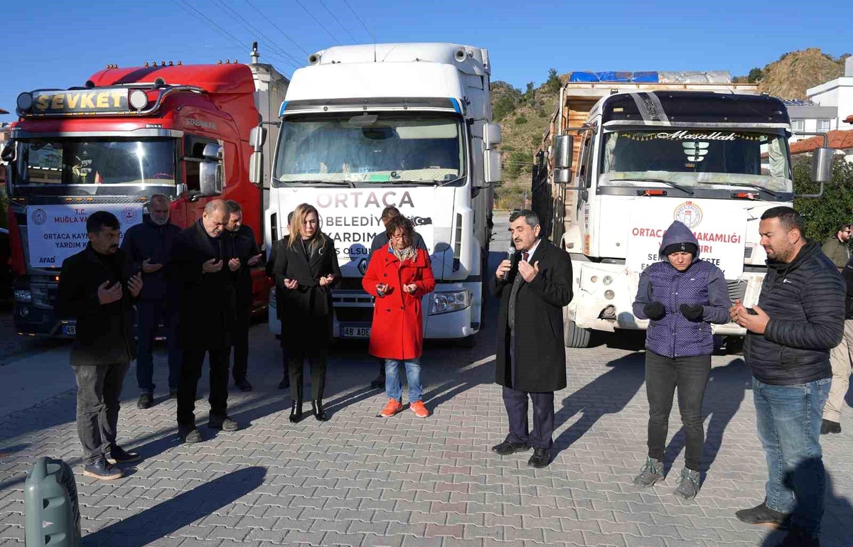 Ortaca\'dan deprem bölgesine 7\'inci TIR gönderildi
