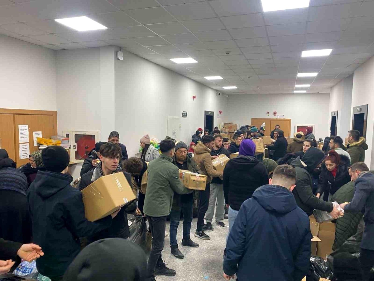 Pursaklar\'ın kalbi deprem bölgelerinde atıyor