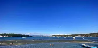 Seferihisar'da deniz 25 metre çekildi