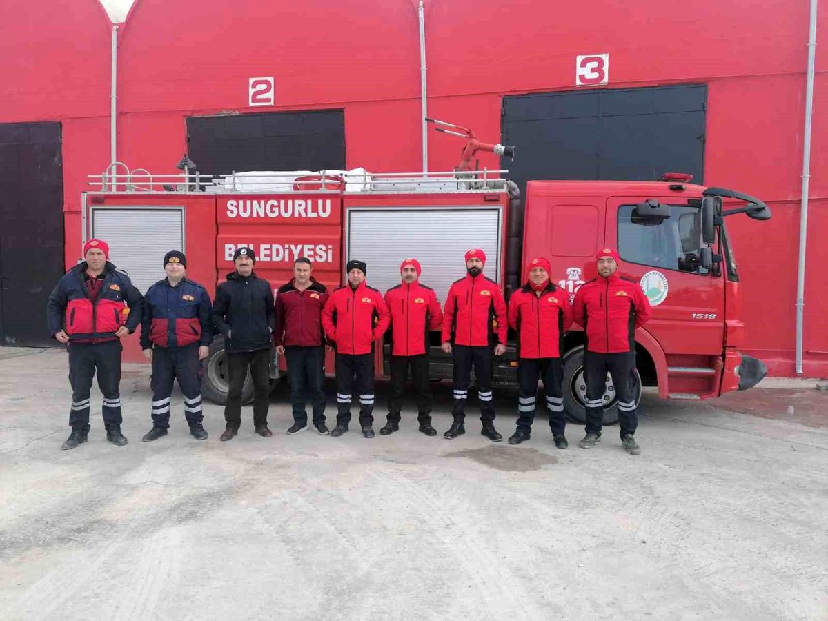 Sungurlu Belediyesi Hatay\'a itfaiye ekibi gönderdi