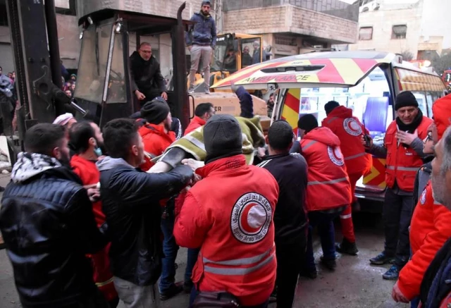Suriye Kızılayı, Depremin Ardından ABD'nin Suriye'ye Yönelik Yaptırımlarını Kaldırmasını İstedi