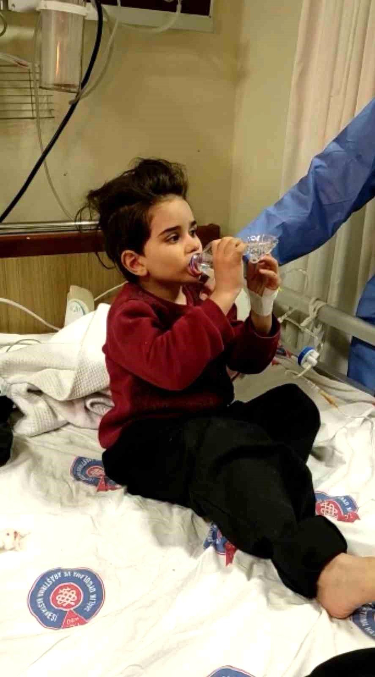 73 saat sonra enkazdan çıkartılan 5 yaşındaki Mir Berzan\'ın sağlık durumu iyi