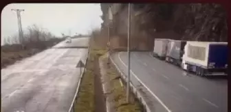 Artvin'de tünel girişinde heyelan (2)