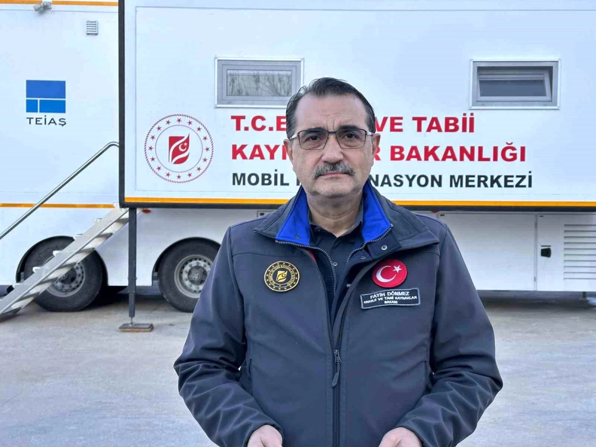 Bakan Dönmez: "Elektrik ve doğalgaz faturalarının tahsilatını erteliyoruz"