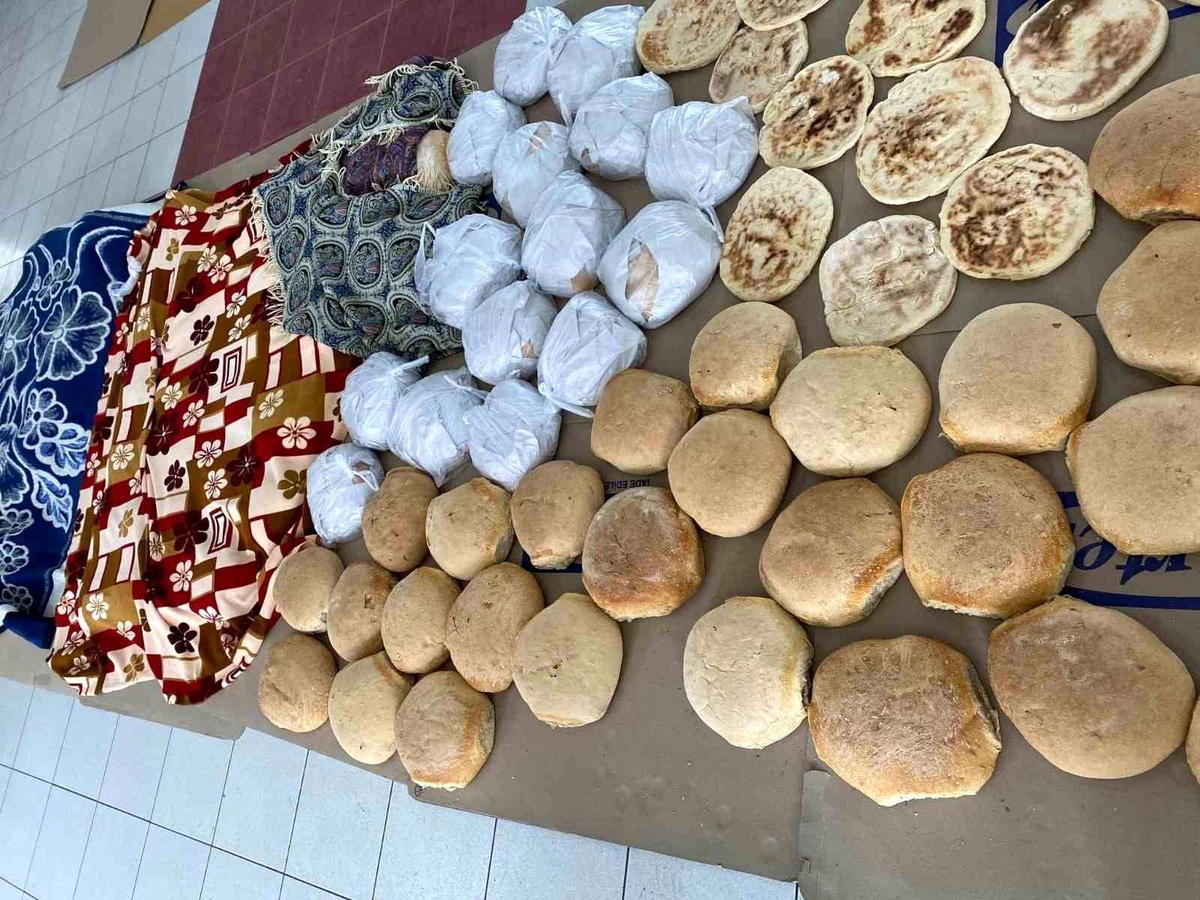 Deprem bölgesinin ekmeği Bigadiç\'ten