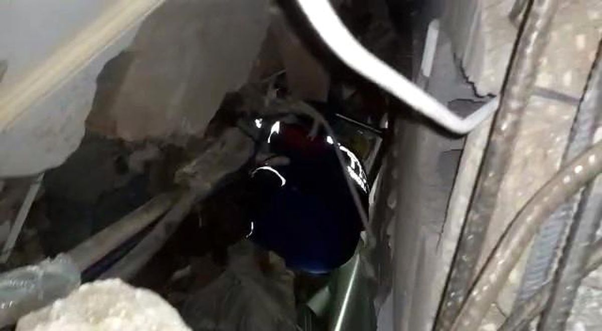 Madenciler depremin 88. saatinde karı koca çifti kurtardı