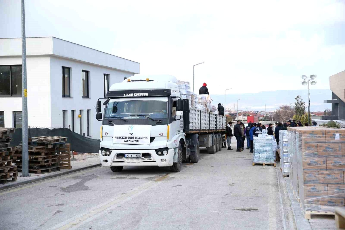 Merkezefendi\'nin mobil aşevi deprem bölgesinde hizmet verecek