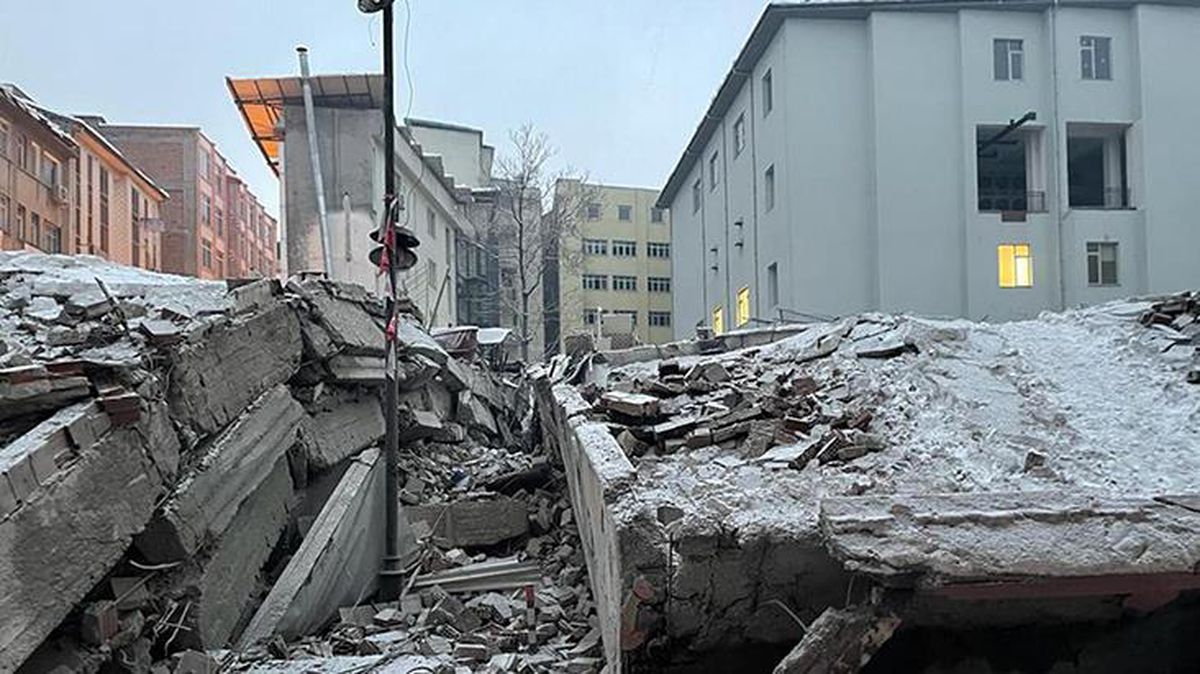 Son Dakika: Deprem bölgesinde bulunan okullarda 2. dönem devam şartı aranmayacak