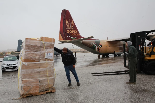 Ürdün, Suriye ve Türkiye'ye İnsani Yardım ve Kurtarma Ekipleri Gönderdi