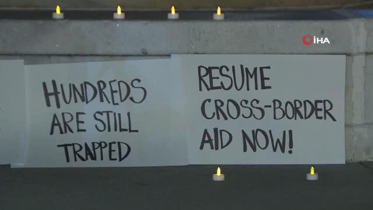 Washington'da Türkiye'deki depremde hayatını kaybedenlerin anısına mum yakıldı