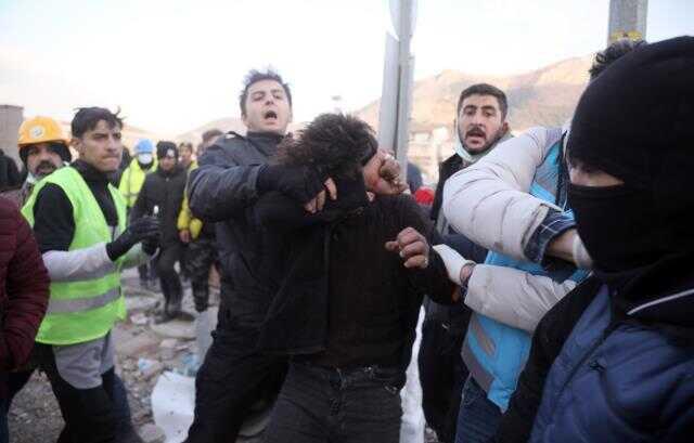 Antakya'da hırsızlık şüphelisine vatandaşlardan sert tepki