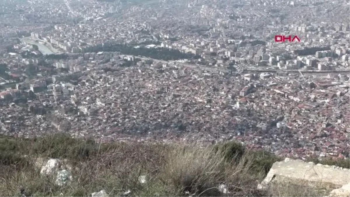 ANTAKYA KALESİ\'NDEN, MERKEZDEKİ YIKIM GÖZLER ÖNÜNDE