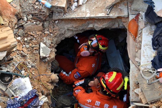 Çin Arama Kurtarma Ekibinden Antakya'daki Kurtarma Çalışmalarına Destek Çin Arama Kurtarma Ekibinden Antakya'daki Kurtarma Çalışmalarına Destek
