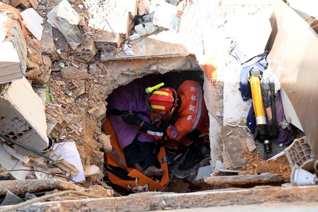 Çin Arama Kurtarma Ekibinden Antakya'daki Kurtarma Çalışmalarına Destek Çin Arama Kurtarma Ekibinden Antakya'daki Kurtarma Çalışmalarına Destek