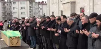 Deprem'de hayatını kaybeden diş teknisyeni, Ordu'da toprağa verildi