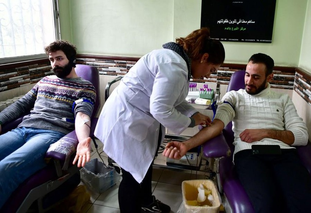 Depremin Vurduğu Suriye'de Halk Kan Bağışı Merkezlerine Akın Etti