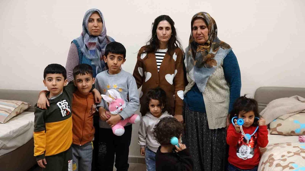 Depremzede Milisoğlu: "Şehadet getirip ölmeyi bekledik""