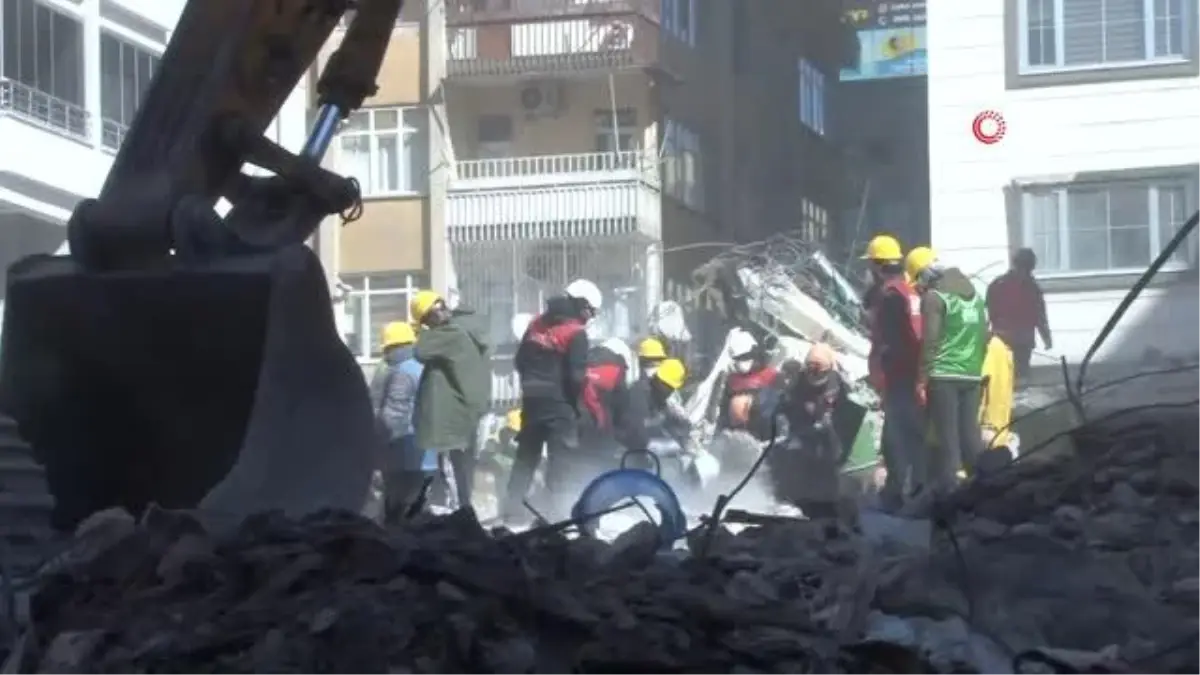 Diyarbakır'da 5. günde de arama-kurtarma çalışmaları devam ediyor