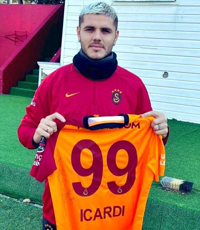 Icardi sözünü tuttu! Mucize şekilde enkazdan çıkan Kadir'in isteğini gerçekleştirdi Icardi sözünü tuttu! Mucize şekilde enkazdan çıkan Kadir'in isteğini gerçekleştirdi