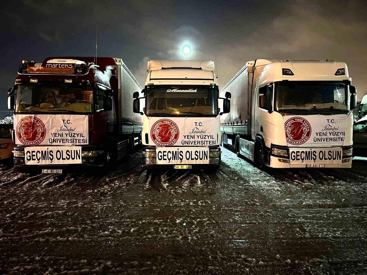 İstanbul\'daki üniversiteler depremzedeler için seferber oldu