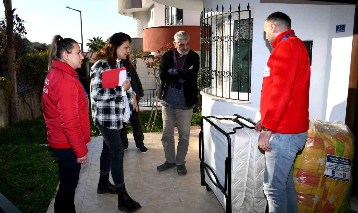 Kuşadası Belediyesi\'nden yardım köprüsü