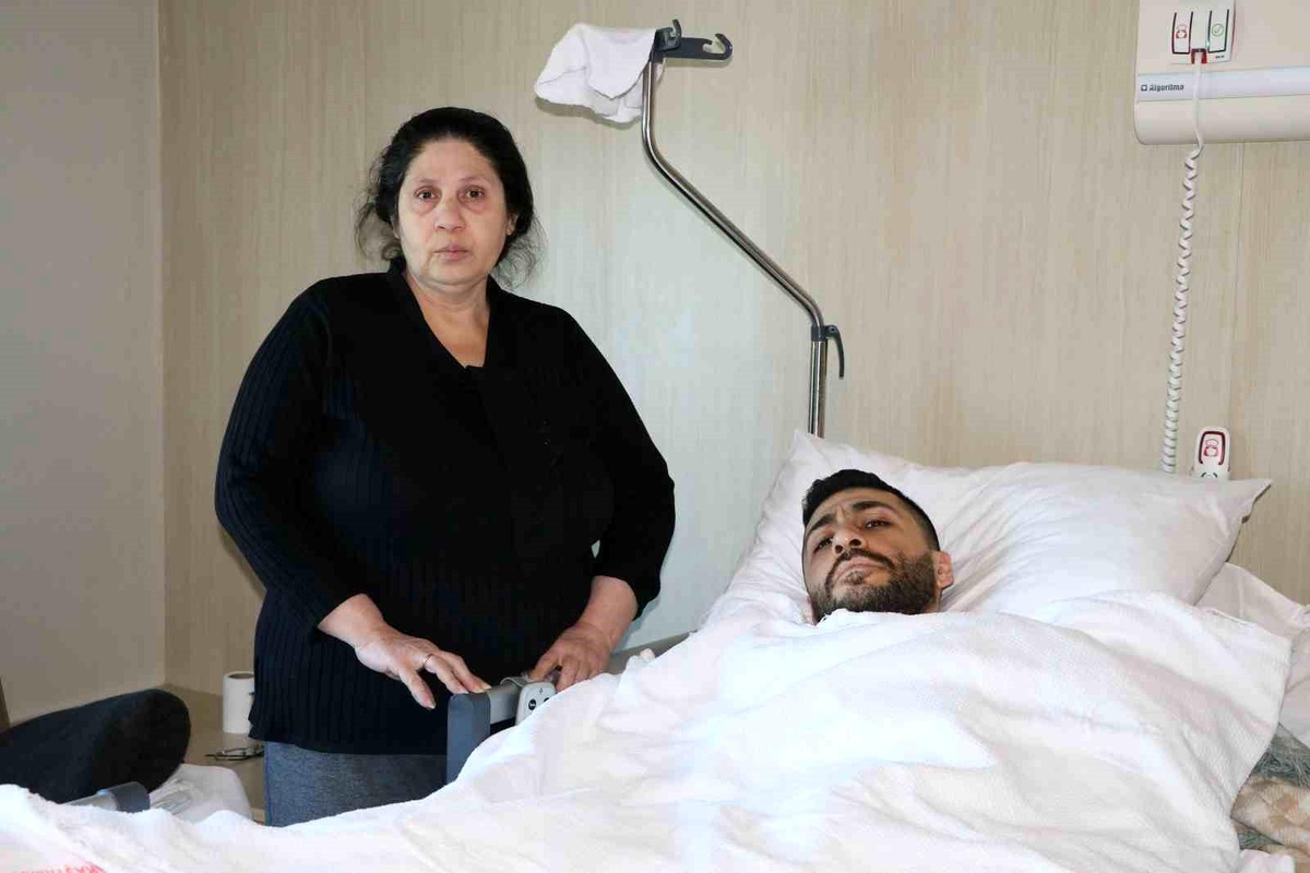 Mersin\'de tedavi gören depremzede yaşadıklarını anlattı