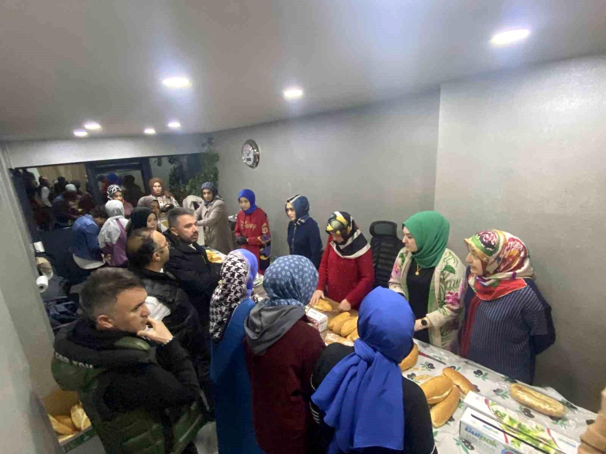 Pursaklar\'ın Nene Hatunlarından deprem bölgelerine yardım eli