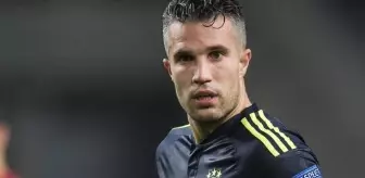 Eski Fenerbahçeli Robin van Persie, Türkiye'nin acısını paylaşarak dünyaya seslendi: Bu herkese bir mesajdır