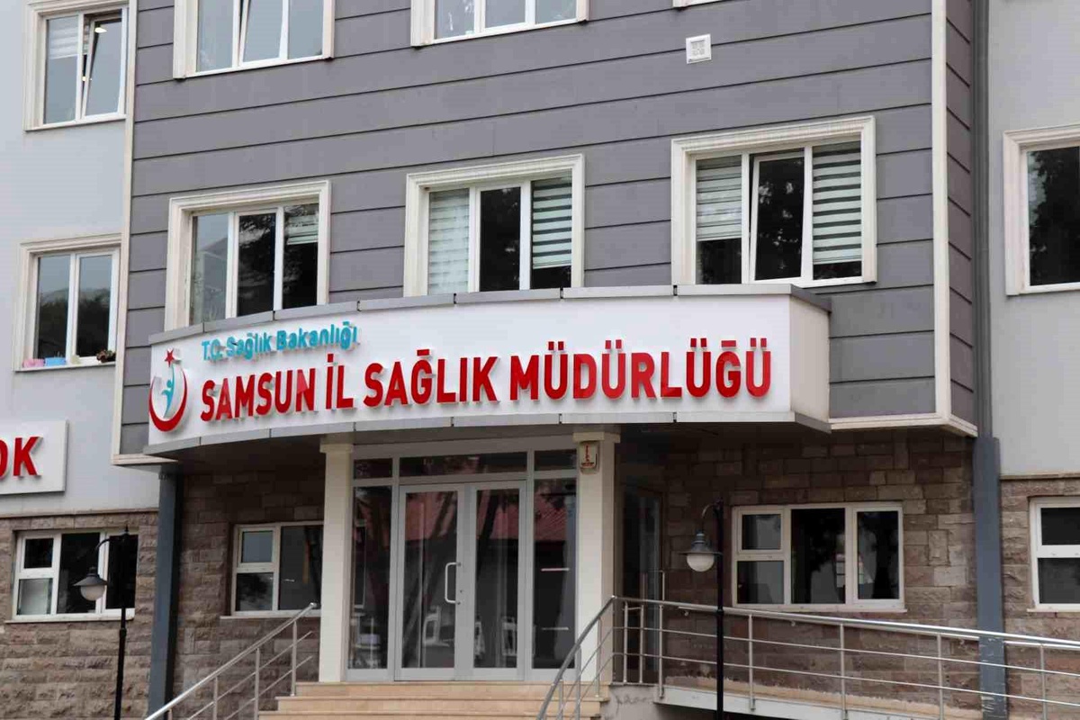 Samsun\'a gelen depremzedeler için "Samsun Depremzede İletişim Hattı" kuruldu