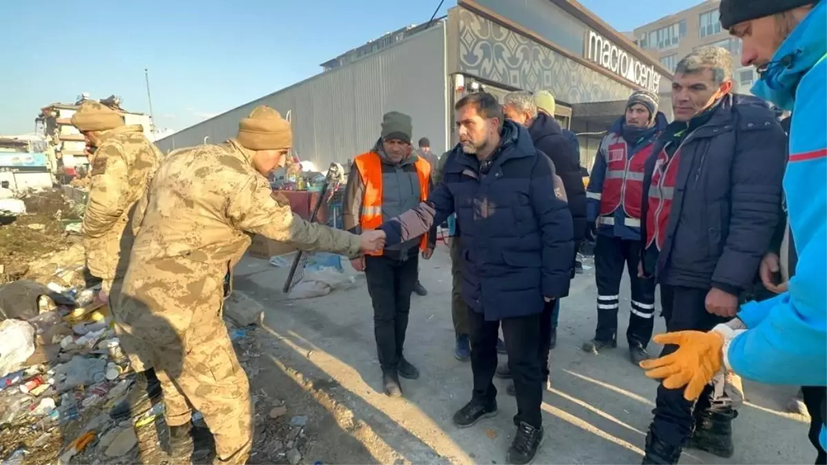 Yakutiye Belediye Başkanı Uçar deprem bölgesinde