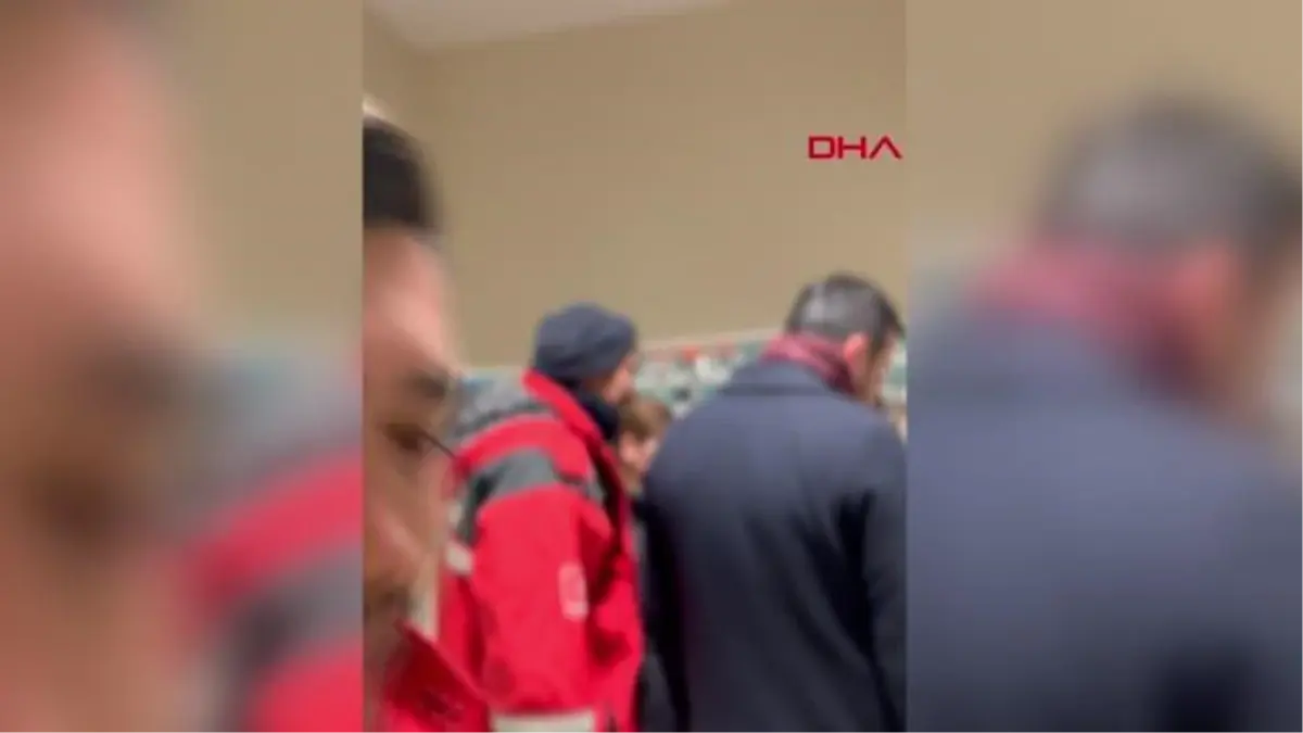 72 SAAT SONRA ENKAZDAN ÇIKALIM İLAYDA, KENDİNİ KURTARAN EKİPLE HASTANEDE BULUŞTU