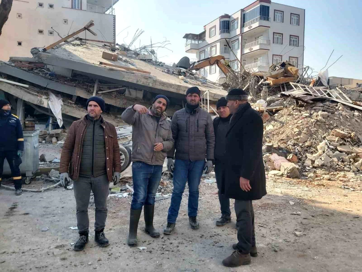 Başkan Ertürk, Adıyaman\'da deprem bölgesinde