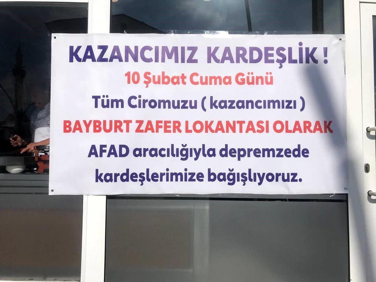 Bayburt esnafı depremzedeler için işyerlerinde çalışıyor günlük kazançları deprem bölgesine bağışlanacak