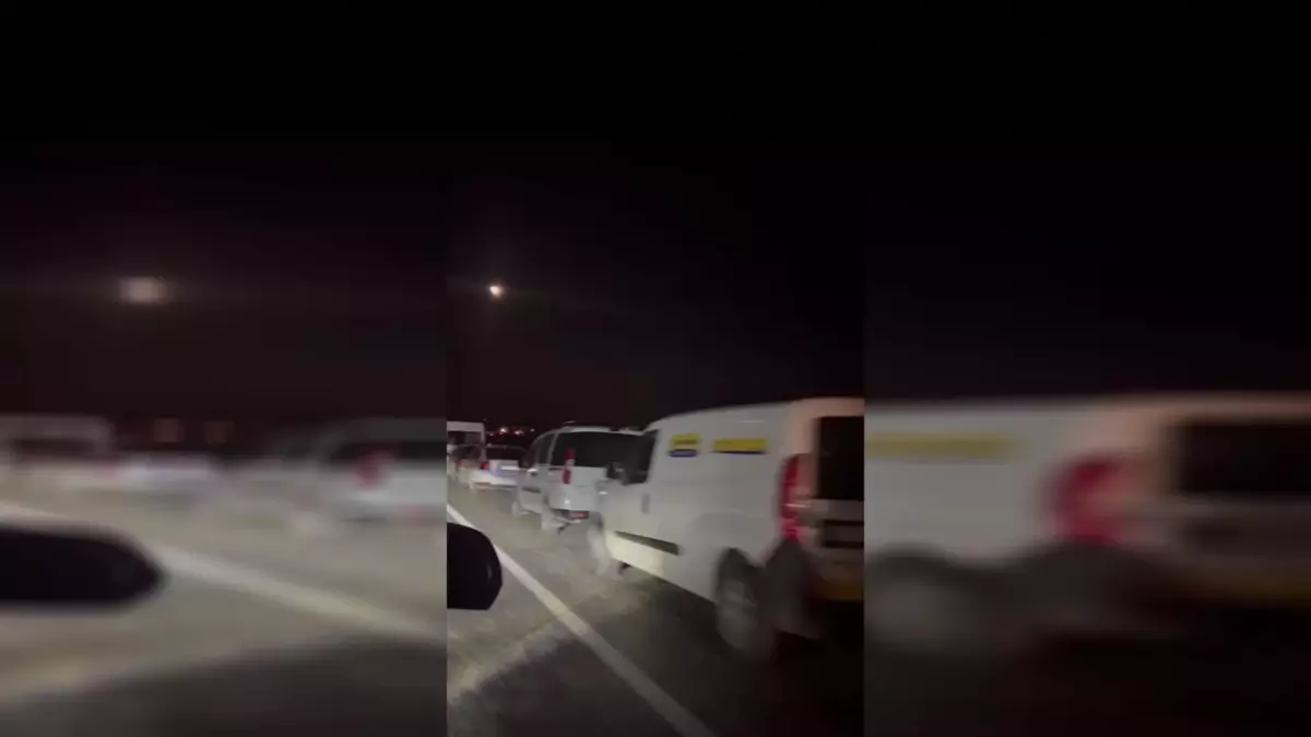 CHP Adıyaman Milletvekili Tutdere: "Bu Vatandaşlarımıza Bir Çadır Dahi Vermeyecek Misiniz? Daha Neyi Bekliyorsunuz? Çadır İstiyoruz, Çadır"