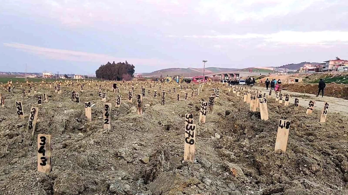 Denizli Valiliği, Hatay\'da deprem mezarlığı kurdu