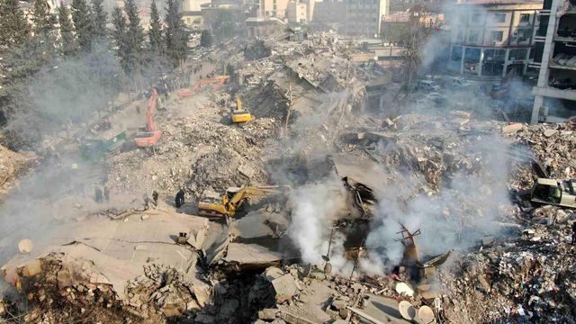 Depremin merkez üssü Kahramanmaraş felaketin 6'ıncı gününde havadan görüntülendi Depremin merkez üssü Kahramanmaraş felaketin 6'ıncı gününde havadan görüntülendi