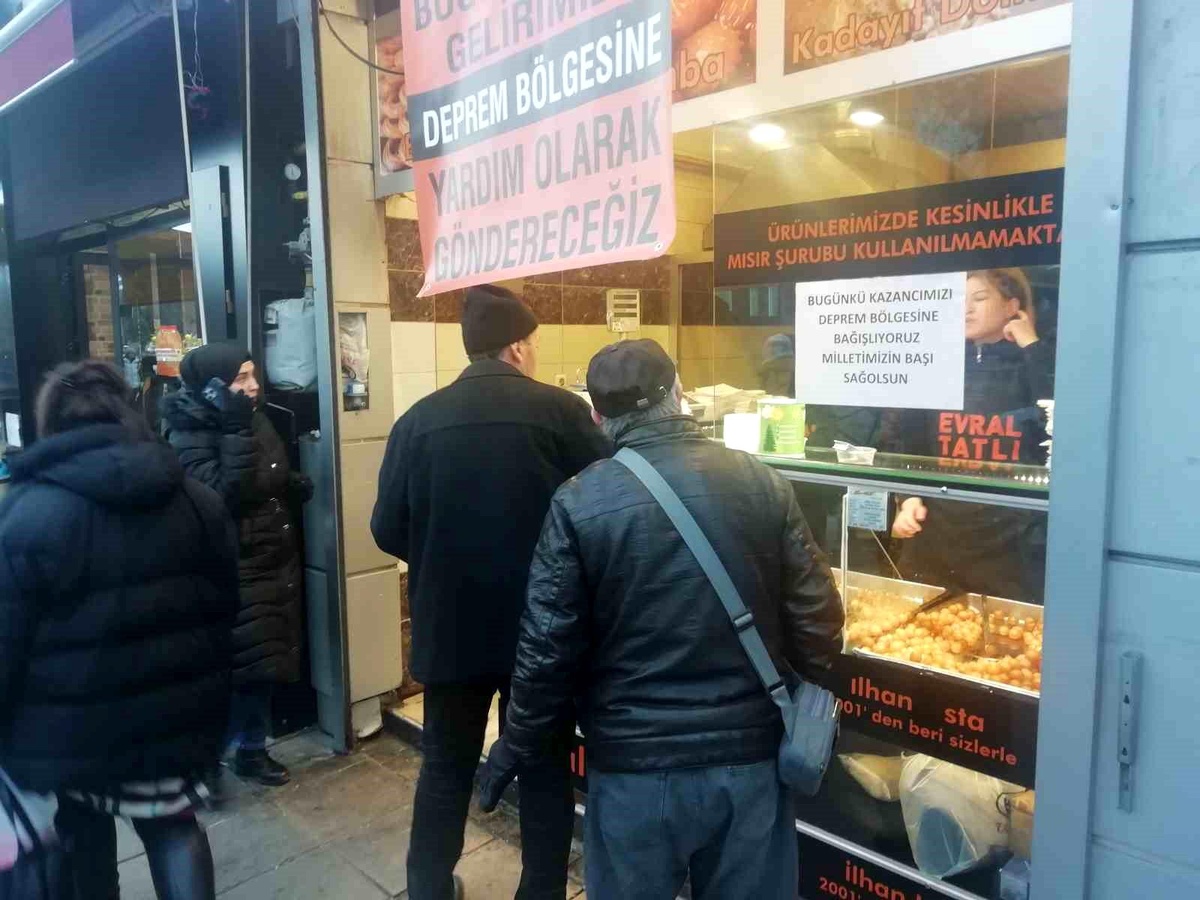 Eskişehirli esnaftan depremzedeler için anlamlı çalışma