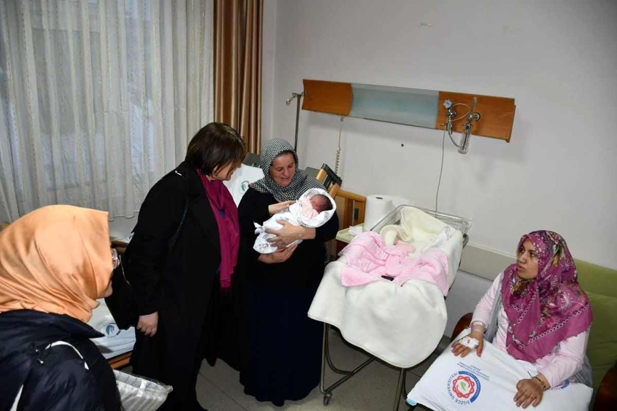 Kahramanmaraş\'tan geldi Düzce\'de dünyaya geldi