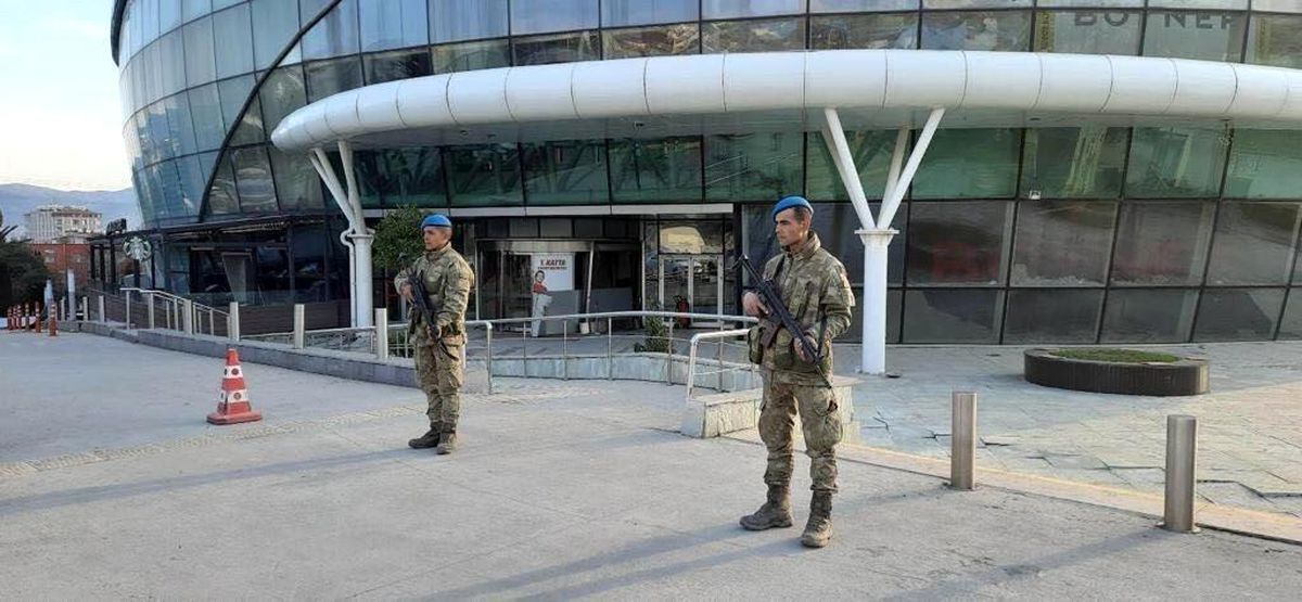 MSB: "2\'nci Komando Tugayımız, Hatay bölgesinde emniyet ve asayiş görevine devam ediyor"