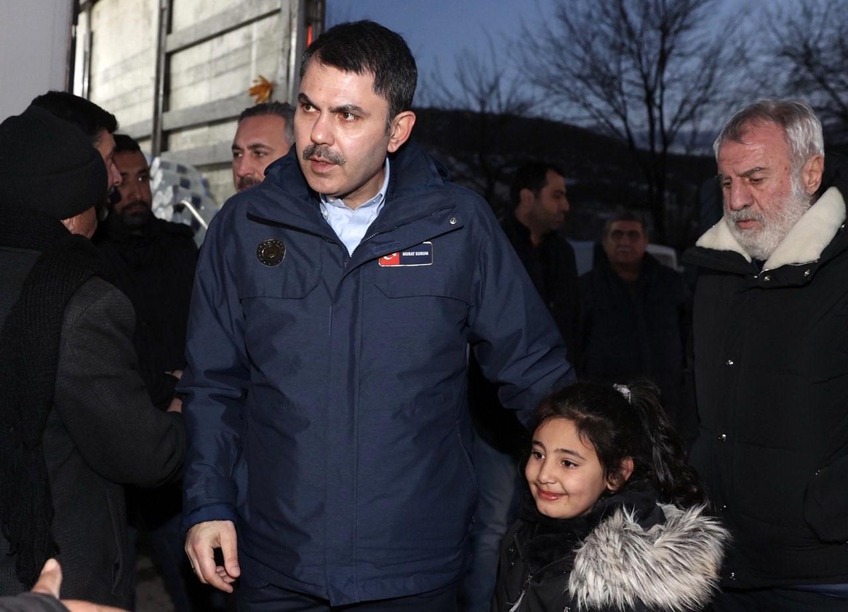Bakan Kurum: "Konteyner kentler kuracağız, kira yardımında bulunacağız"